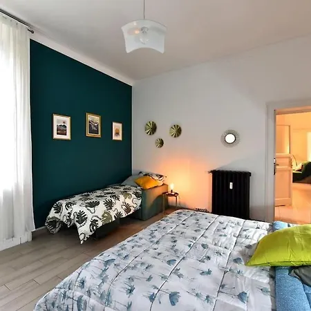 Apartment Caseospitali - Angolo Bernini Trilocale Luminoso *