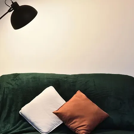 Caseospitali - Angolo Bernini Trilocale Luminoso *